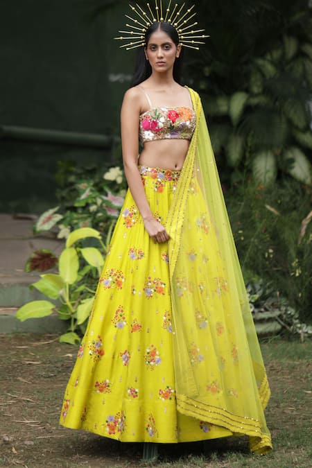 Taavare Wildflower Embroidered Bridal Lehenga Set 