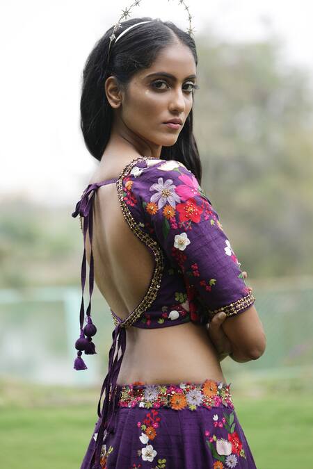 Buy_Taavare_Purple Raw Silk, Tulle Wildflower V Neck Embroidered Bridal Lehenga Set_Online_at_Aza_Fashions
