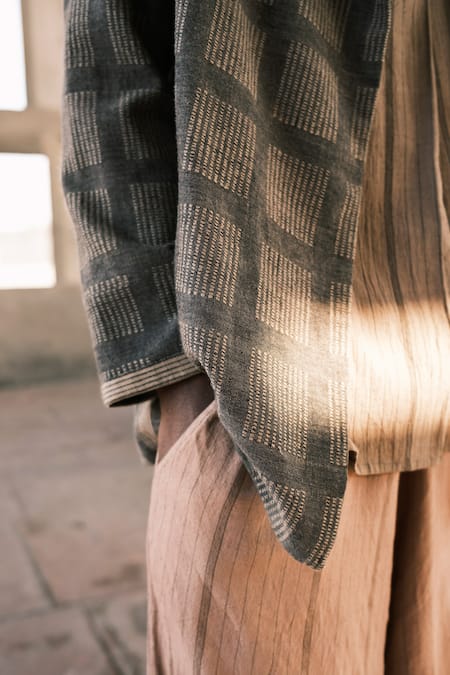 Urvashi Kaur_Brown Handloom Cotton Carbon Checkered Pattern Jacket _Online_at_Aza_Fashions