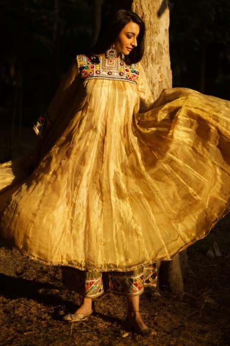 Buy_Karishma Khanduja Bareilly_Gold Tissue Silk Round Anarkali And Palazzo Set _Online_at_Aza_Fashions