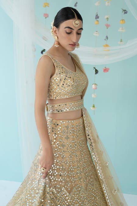 Angad Singh_Gold Net Lining Satin V Neck Embroidered Bridal Lehenga Set _Online_at_Aza_Fashions