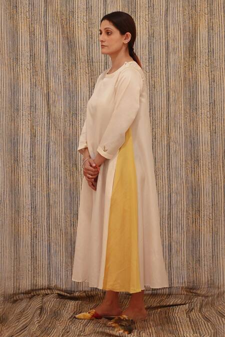 Til Peach Cotton Silk Satin Round Colorblock A-line Dress Online at Aza Fashions Til_Peach Cotton Silk Satin Round Colorblock A-line Dress_Online_at_Aza_Fashions