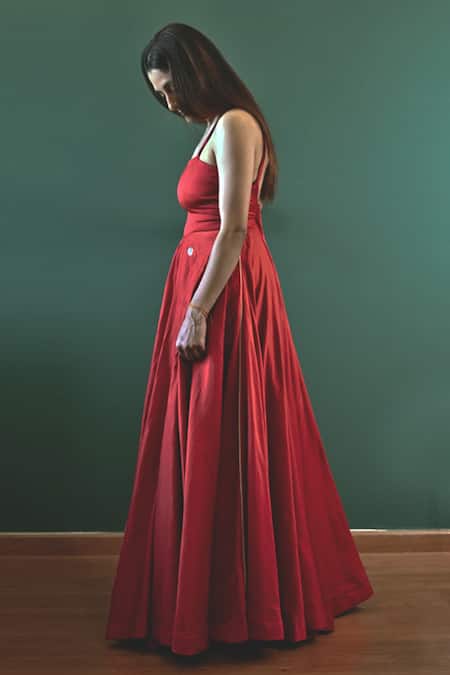 TIL_Red Cotton Silk Satin Solid Square Neck Dress _Online_at_Aza_Fashions