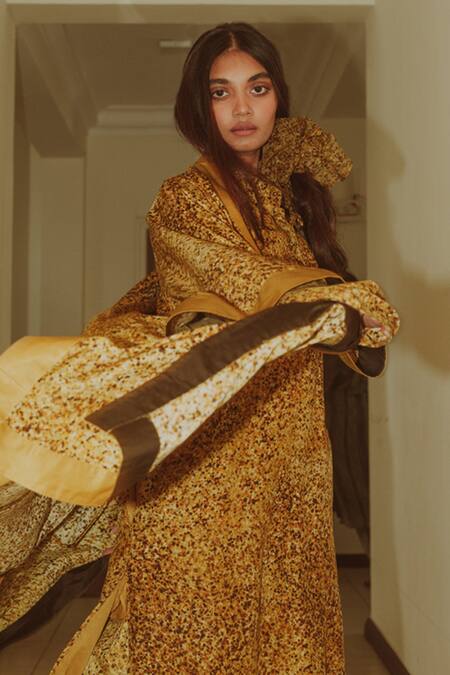 Buy Til Yellow Cotton Silk Satin Freckle Pattern Print Overlay Online at Aza Fashions Buy_Til_Yellow Cotton Silk Satin Freckle Pattern Print Overlay_Online_at_Aza_Fashions