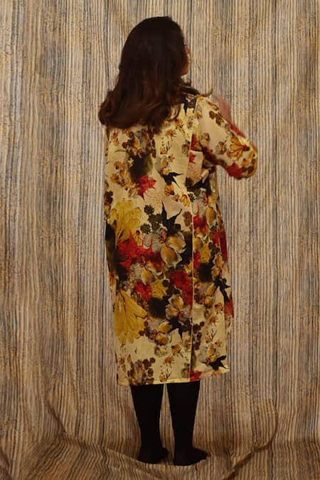 Shop_TIL_Multi Color Cotton Silk Satin Digital Printed Floral Pattern Pheran Kurta _at_Aza_Fashions