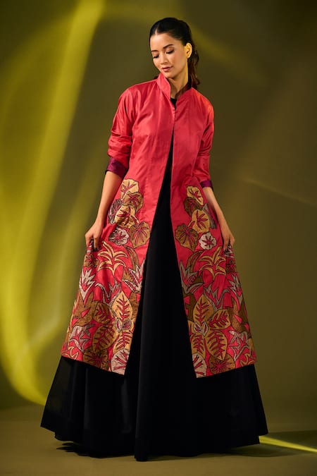 Buy_Taika By Poonam Bhagat_Red Silk Leaf Mandarin Collar Embroidered Jacket_Online_at_Aza_Fashions