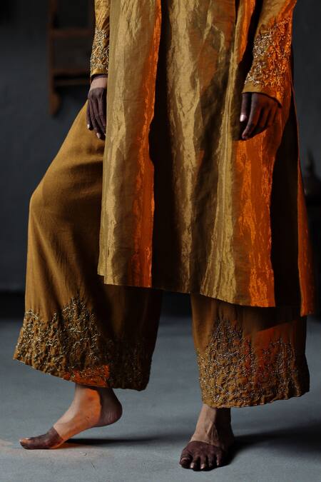 Shorshe Clothing_Gold Handloom Tissue Lining Shantoon V Neck Flared Kurta And Farshi Pant Set _at_Aza_Fashions