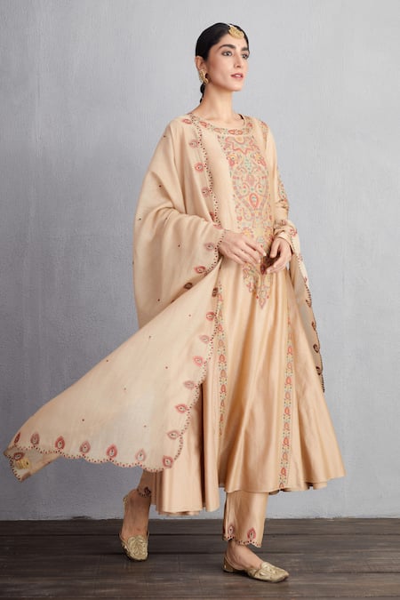 Torani_Beige Kurta And Pant Handwoven Chanderi & Cotton Voile Chandan Sufiya Set _Online_at_Aza_Fashions