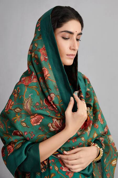 Shop_Torani_Green Kurta And Pant Cotton Silk Dupatta Handwoven Sheesham Aroha Print Set _Online_at_Aza_Fashions