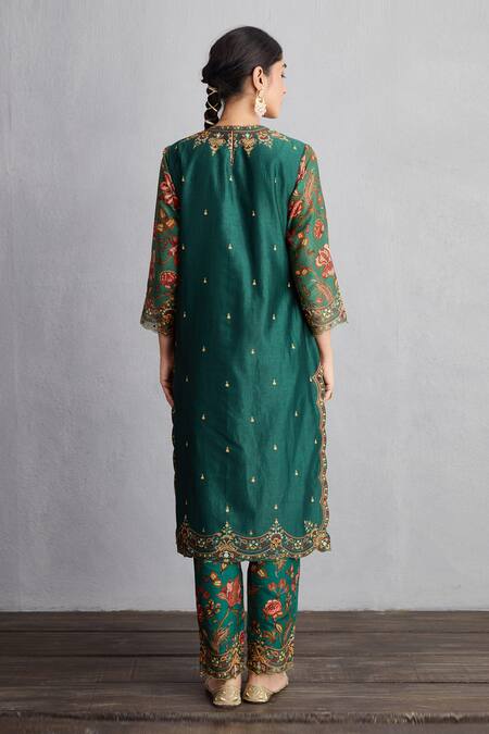 Shop_Torani_Green Handwoven Chanderi Floral Round Sheesham Urvi Kurta Set_at_Aza_Fashions