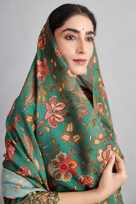 Shop_Torani_Green Handwoven Chanderi Floral Round Sheesham Urvi Kurta Set_Online_at_Aza_Fashions