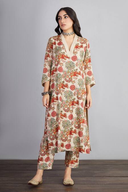 Torani Beige Handwoven Chanderi Floral V Neck Airawata Barkha Kurta And Pant Set