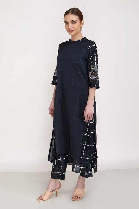 Buy_Arcvsh By Pallavi Singh_Blue 100% Organza, Lining Cotton, Chanderi Pattern Kurta And Pant Set_Online_at_Aza_Fashions