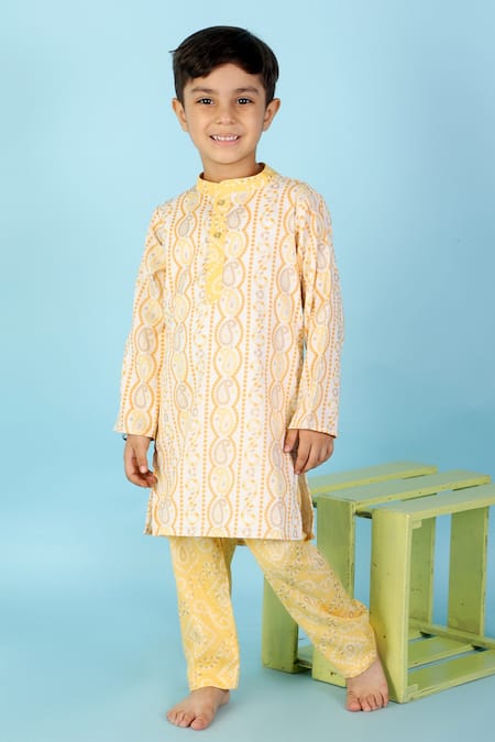 The Plum Bum Paisley Bandhani Printed Kurta Set 