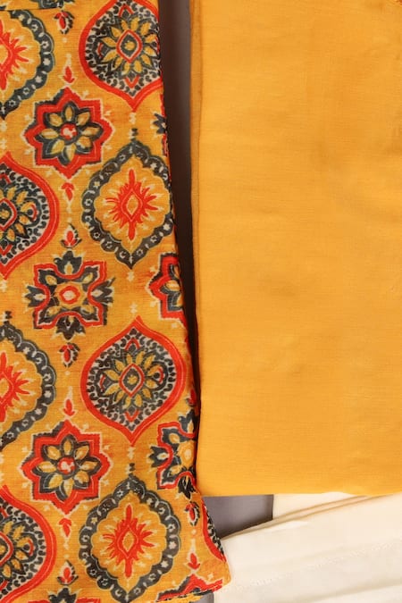 Shop The Plum Bum Yellow Chanderi, Cotton, Silk Ajrakh Print Bundi And Kurta Set at Aza Fashions Shop_The Plum Bum_Yellow Chanderi, Cotton, Silk Ajrakh Print Bundi And Kurta Set _at_Aza_Fashions
