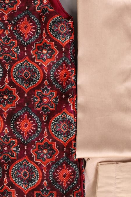 Shop The Plum Bum Purple Chanderi, Cotton, Silk Ajrakh Print Bundi And Kurta Set at Aza Fashions Shop_The Plum Bum_Purple Chanderi, Cotton, Silk Ajrakh Print Bundi And Kurta Set _at_Aza_Fashions