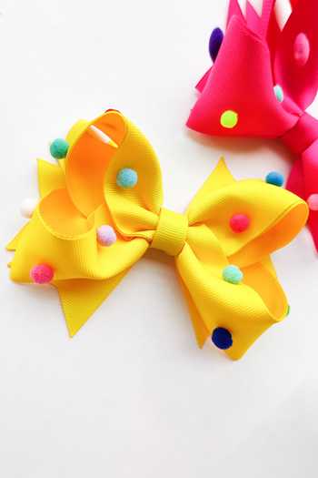 The Peach Street Yellow Bow 1