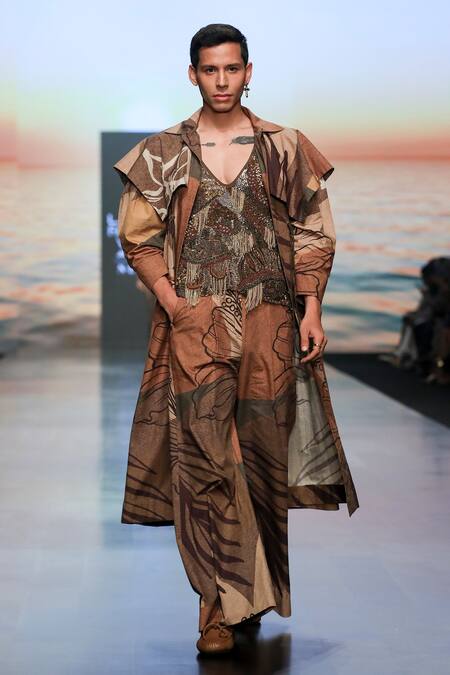 Nikita Mhaisalkar Brown Tulle African Baroque Embroidery T-shirt Online at Aza Fashions Nikita Mhaisalkar_Brown Tulle African Baroque Embroidery T-shirt _Online_at_Aza_Fashions