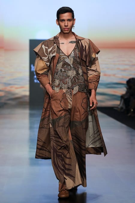 Shop Nikita Mhaisalkar Brown Tulle African Baroque Embroidery T-shirt Online at Aza Fashions Shop_Nikita Mhaisalkar_Brown Tulle African Baroque Embroidery T-shirt _Online_at_Aza_Fashions