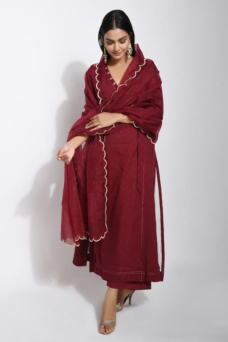 Taro_Maroon , Organza, Handwoven V Neck Kurta Set _Online_at_Aza_Fashions