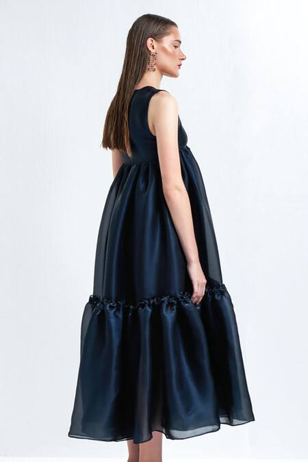 Therealb Black Polyester Plain Plunge V Neck Trinity Tiered Dress Online at Aza Fashions Therealb_Black Polyester Plain Plunge V Neck Trinity Tiered Dress _Online_at_Aza_Fashions