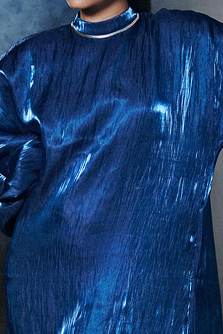 Shop Therealb Blue 100% Polyester Round Oversized Slit Dress at Aza Fashions Shop_Therealb_Blue 100% Polyester Round Oversized Slit Dress _at_Aza_Fashions