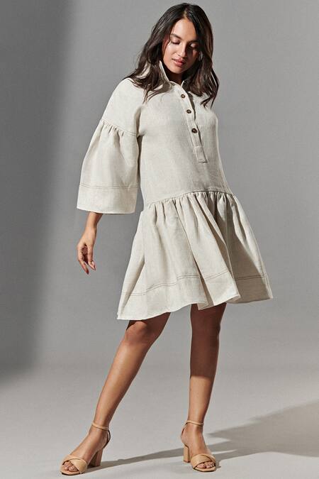 Therealb White Handloom Cotton Lantern Sleeve Dress Online at Aza Fashions Therealb_White Handloom Cotton Lantern Sleeve Dress_Online_at_Aza_Fashions