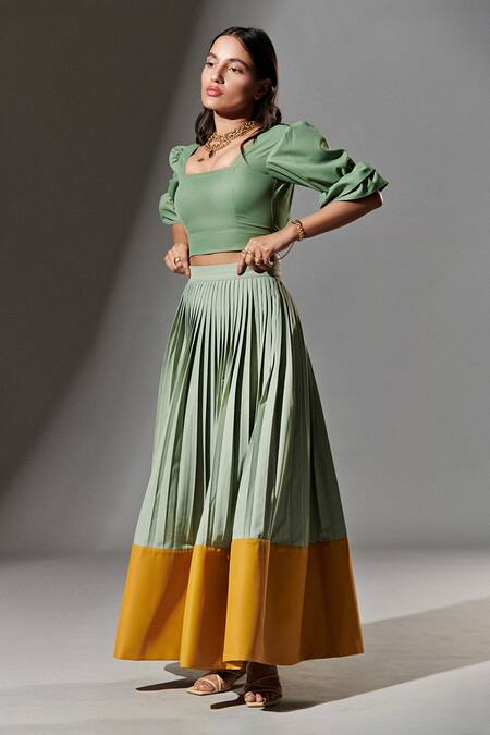 Buy Therealb Yellow 20% Coton, 80% Polyester Colour Block Pleated Skirt Online at Aza Fashions Buy_Therealb_Yellow 20% Coton, 80% Polyester Colour Block Pleated Skirt _Online_at_Aza_Fashions