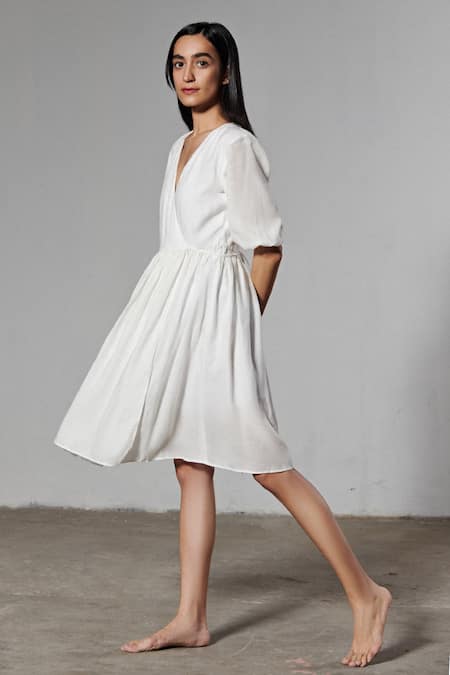 Therealb White 100% Milk V Neck Crossover Mini Dress Online at Aza Fashions Therealb_White 100% Milk V Neck Crossover Mini Dress _Online_at_Aza_Fashions