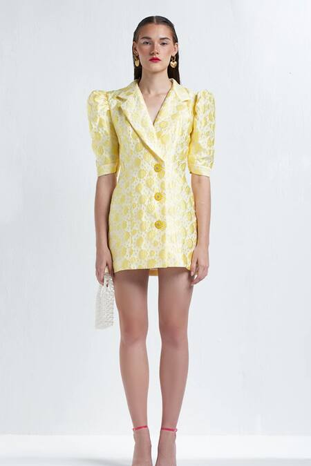 Therealb Yellow Polyester Floral Notched Lapel Collar Woven Dress Online at Aza Fashions Therealb_Yellow Polyester Floral Notched Lapel Collar Woven Dress _Online_at_Aza_Fashions