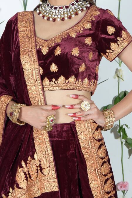 Shop Talking Threads Maroon Silk Velvet Sweetheart Neck Bridal Lehenga Set Online at Aza Fashions Shop_Talking Threads_Maroon Silk Velvet Sweetheart Neck Bridal Lehenga Set _Online_at_Aza_Fashions