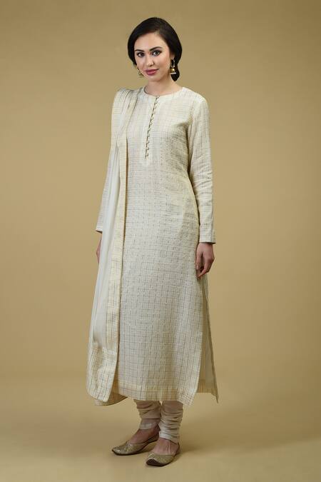 Buy_Talking Threads_White Chanderi Kurta Set_Online_at_Aza_Fashions