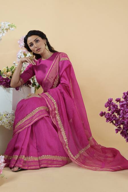 Shop Talking Threads Pink Petticoat- Satin, Saree And Blouse- Linen Silk Zardozi Round & Set Online at Aza Fashions Shop_Talking Threads_Pink Petticoat- Satin, Saree And Blouse- Linen Silk Zardozi Round & Set _Online_at_Aza_Fashions
