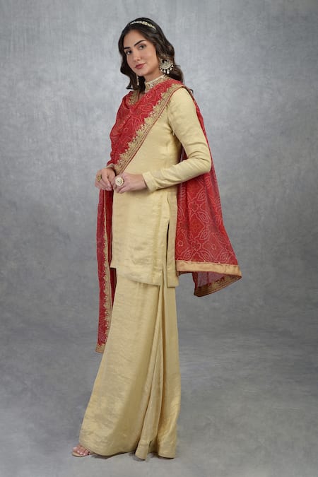 Buy_Talking Threads_Red Georgette Bandhani And Kashmiri Tilla Work Dupatta_Online_at_Aza_Fashions