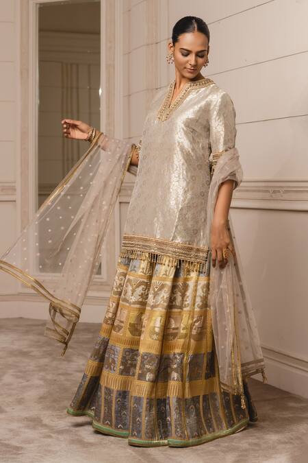 Tarun Tahiliani_Yellow Dupatta Chanderi, Kurta Brocade, Sharara Embroidered Set With_Online_at_Aza_Fashions