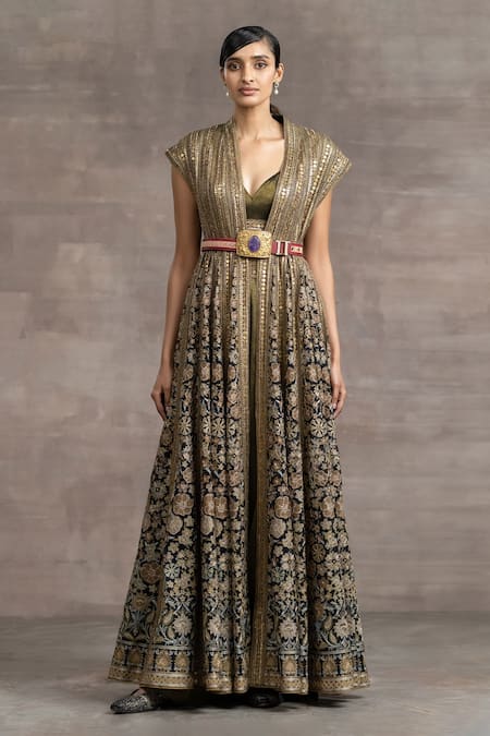 Tarun Tahiliani Embroidered Jacket With Pant Set 