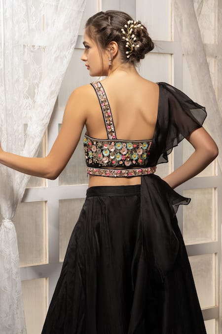 Shop_Tamaraa By Tahani_Black Organza, Silk Taffeta Sweetheart Neck Lehenga Set _Online_at_Aza_Fashions