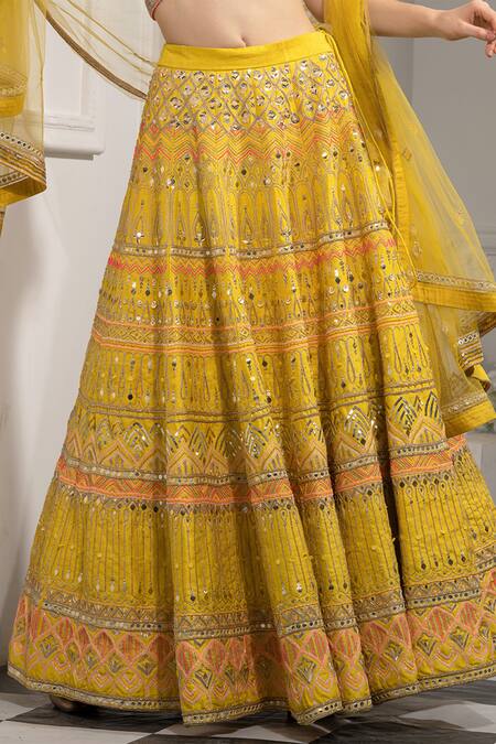 Tamaraa By Tahani Yellow Net, Pure Raw Silk Sweetheart Neck Embroidered Bridal Lehenga Set at Aza Fashions Tamaraa By Tahani_Yellow Net, Pure Raw Silk Sweetheart Neck Embroidered Bridal Lehenga Set _at_Aza_Fashions