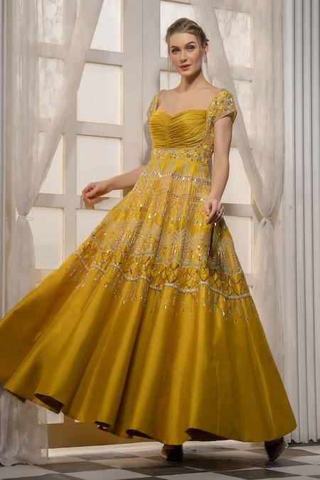 Tamaraa By Tahani Yellow Silk Taffeta Sweetheart Neck Embroidered Anarkali Gown 