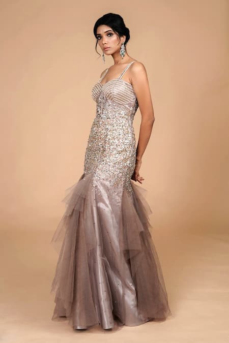 Tamaraa By Tahani Grey Tulle, Duchess Satin Sweetheart Neck Embroidered Gown Online at Aza Fashions Tamaraa By Tahani_Grey Tulle, Duchess Satin Sweetheart Neck Embroidered Gown _Online_at_Aza_Fashions