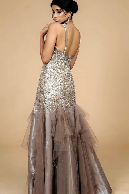 Shop Tamaraa By Tahani Grey Tulle, Duchess Satin Sweetheart Neck Embroidered Gown Online at Aza Fashions Shop_Tamaraa By Tahani_Grey Tulle, Duchess Satin Sweetheart Neck Embroidered Gown _Online_at_Aza_Fashions