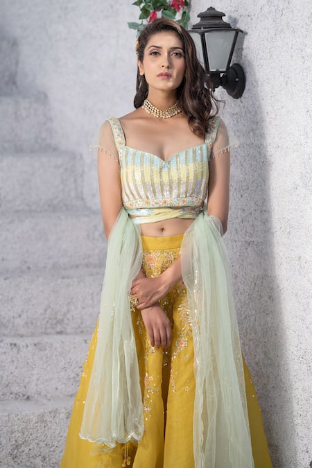 Shop Tamaraa By Tahani Yellow Satin Organza, Silk Taffeta Sweetheart Neck Embroidered Lehenga Set Online at Aza Fashions Shop_Tamaraa By Tahani_Yellow Satin Organza, Silk Taffeta Sweetheart Neck Embroidered Lehenga Set _Online_at_Aza_Fashions