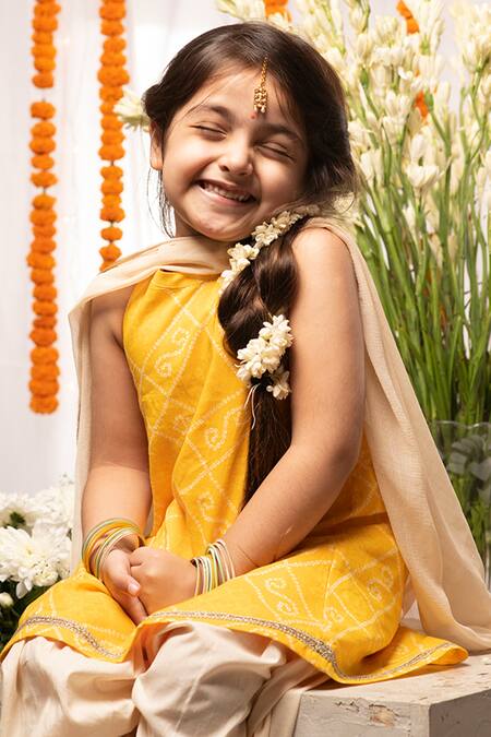 Buy_Tiber Taber_Yellow Cotton, Viscose, Chiffon Lace Bandhani Kurta Set_Online_at_Aza_Fashions