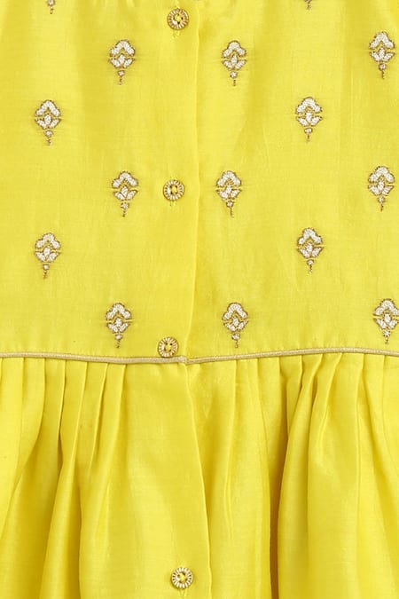 Tiber Taber_Yellow Silk, , Satin Zari, Gota Patti, Chanderi Peplum Kurta Set _at_Aza_Fashions