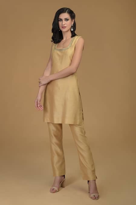 Buy_Talking Threads_Gold Kurta And Pant Chanderi Dupatta Net Round Straight Set_Online_at_Aza_Fashions