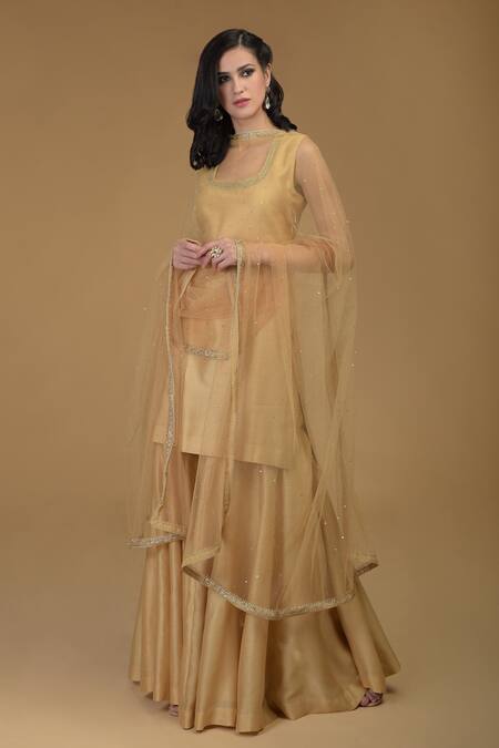 Talking Threads_Gold Kurta And Pant Chanderi Dupatta Net Round Straight Set _Online_at_Aza_Fashions