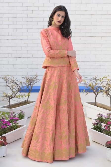 Talking Threads Peach Raw Silk High Neck Embroidered Short Kurta And Lehenga Set Online at Aza Fashions Talking Threads_Peach Raw Silk High Neck Embroidered Short Kurta And Lehenga Set _Online_at_Aza_Fashions
