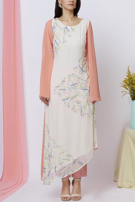 Ariyana By Aza_Cream Georgette Round Neck Embroidered Tunic _Online_at_Aza_Fashions