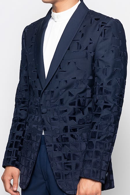 Shop_Amaare_Blue Wool Bend Textured Tuxedo And Pant Set  _Online_at_Aza_Fashions