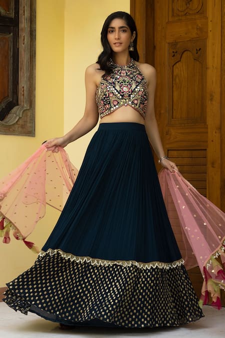 Buy Indian Blue Tones With Pink Contrast Traditional Lehenga Choli Set for  Women Online in USA, UK, Canada, Australia, Germany, New Zealand and  Worldwide at Best Price